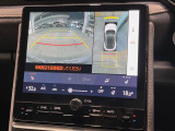 【パノラミックビューモニター】専用のカメラにより、上から見下ろしたような視点で360度クルマの周囲を確認することができます☆死角部分も確認しやすく、狭い場所での切り返しや駐車もスムーズに行えます。