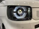 LEDヘッドライトで夜道も安心!