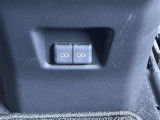 後ろの席の方用にタイプC充電ポートが2つついてます!