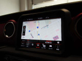 8.4インチ純正ナビゲーションシステム【U-Connect】 Apple carplay/アンドロイドオート対応!ブルートゥース接続でハンズフリー/オーディオ再生も対応!様々な役割をする純正ナビ!