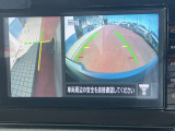 左サイドカメラとフロントカメラ運転席から死角となりやすい車両左前部分や前方部分もバッチリ見えます♪