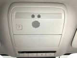 マツダエマージェンシーコール。エアバック作動時や追突時、もしくはこのSOSボタンを押した際にオペレーターに繋がります。※別途契約が必要です。
