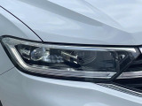 ●LEDヘッドライト:夜間走行時も良好な視界を確保し安心して運転できる高輝度LEDヘッドライトを装備!点灯速度が早く、消費電力も抑えられています。
