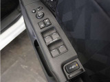 ◆パワーウィンドウスイッチ◆運転席から全席の窓の開閉操作を行うことが出来いつでも換気ができます!