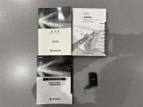 付属品は・メンテナンスノート・各種取扱説明書が保管されています。スペアキーはありません。