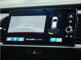◆バックカメラ◆リバースにするだけで映ります、後方の安全確認や、狭い駐車場での車庫入れ、雨の日や夜間など視界の悪い時に便利です!安全にバックする為には欠かせない装備です。