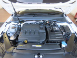 2000cc、直列4気筒DOHC16バルブICディーゼルターボエンジン