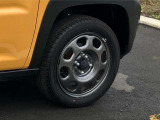 展示車上がりの車両から下取り車両まで豊富に在庫を取り揃えています!