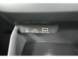 USB電源Aタイプが1個、Cタイプが1個ございます