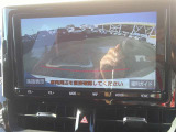 バックガイドモニター付いております!車庫入れの際にあると役立ちますよ♪