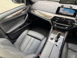 国道246号線沿い、南町田グランベリーパーク駅すぐ。BMW Premium Selection 東名横浜/〒194-0004 東京都町田市鶴間5-18-1