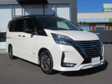 バックカメラで車庫入れも安心です。