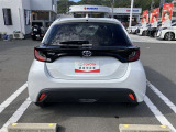 広々とした車内空間に優れた燃費性能。更にデザインも上質で人気のお車です!