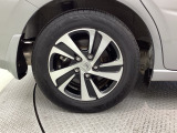 純正アルミホイール☆Honda車にぴったりなデザインです。