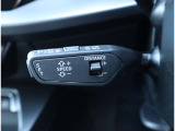 Audi正規ディーラーが高品質をお約束。高度な訓練・教育を受けたAudi専任メカニックが、100項目にもおよぶ精密な点検を実施。すべてクリアしたAudi車だけ、あなたのお手元に届けられるのです