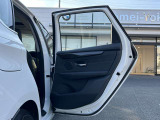 国道1号線に沿い横浜市営地下鉄「三ッ沢上町駅」から徒歩約10分。 BMW Premium Selection 横浜三ッ沢店 / 〒240-0062神奈川県横浜市保土ヶ谷区岡沢町322-3