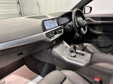 ABS:急ブレーキの車輪ロックを防止。車の安定性と操縦性を確保!