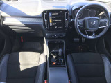 XC40 B5 AWD Rデザイン 4WD 