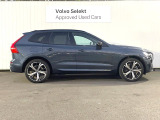 購入後は全国のVOLVO正規ディーラーにてアフターサービスをお受けいただけます。定期点検サービス、延長保証などの有料サービスも手厚くご用意しておりますので、ご不安事はお気軽にご相談下さい。