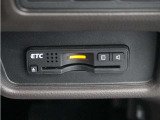 ◆ETC◆有料道路を利用する際にスムースに通過でき、わずらわしい料金支払いから開放されます!今や無いと不便に感じるほど必需品の装備ですね♪