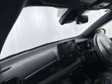 コンパクトカーならではの小回りの良さで、街乗りでもスイスイと!運転しやすいお車です。