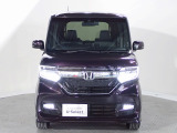 LEDヘッドライト が装備されています。より明るく!省電力!で、夜間走行時や雨の日に明るく安全に前方を照らすことが出来ます。