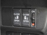 ◆両側電動スライドドア◆狭い駐車場でも乗り降りが楽々♪お子様が隣の車にドアを当ててしまう心配もございません!小さなお子様連れの方もこれで安心。
