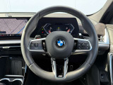 BMW Premium Selection 江戸川は、約20台の展示スペースがあり、常時新車拠店より厳選された認定中古車が続々と入庫しております。