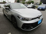 Passat上級グレード♪メーカーOPプラスパッケージ装着車両