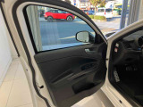 運転席側開閉部