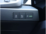 Audi正規ディーラーが高品質をお約束。高度な訓練・教育を受けたAudi専任メカニックが、100項目にもおよぶ精密な点検を実施。すべてクリアしたAudi車だけ、あなたのお手元に届けられるのです