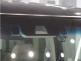 ◆Honda SENSING◆ カメラ等装置で精度の高い検知能力を発揮、安全運転を支援します。ステアリング上のコントローラーに注目!