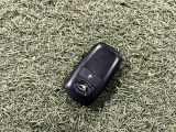 お車の情報が載ったカルテをお渡ししております。