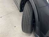 タイヤサイズは195/60R17!残り溝は5ミリ程度です!