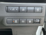 運転席回りのスイッチ類です。