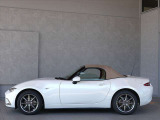 神戸マツダ神戸西インター店は、通常ディーラー+&alpha;の次世代型店舗としてROADSTER EXPERIENCE SPACEの冠を掲げ、「いつでも・誰でも・気軽に会いに行ける」ロードスターUカー専門店。