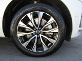 235/55R19