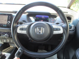 握りやすい大きなハンドルで運転しやすいです♪