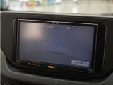 ◆バックカメラ◆リバースにするだけで映ります、後方の安全確認や、狭い駐車場での車庫入れ、雨の日や夜間など視界の悪い時に便利です!安全にバックする為には欠かせない装備です。