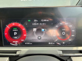 見やすいメーターパネル!車両の情報が一目でわかります。