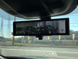 悪天候や荷物で後方の確認がしにくい時もミラーに映像で映してくれるインテリジェントルームミラーです。