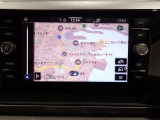 純正ナビです!純正ならではのピッタリと収まった感じが、より一層スタイリッシュな雰囲気を演出してくれます。