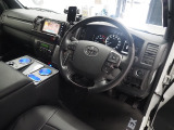 【R4年式/ハイエースバン/DARKPRIMEⅡ/ディーゼル2WD】両側小窓付き