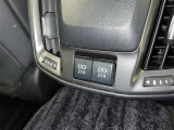充電用USB端子付き。スマートフォンなどの充電に便利です。
