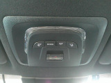 照明はLEDのため、車内を明るく照らしますよ☆