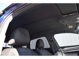 人間工学に基づいて設計されたシートは車のもっているドライビングフィールを存分にドライバーに伝えてくれるクオリティの高い仕上がりとなっています。