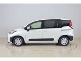 当店の車両本体価格には、点検整備代も含まれております。又、外装・内装は展示車両の現在の状態での価格になります。個々の車両に付きましては現車確認をお勧めいたします。お電話でも詳細をご案内いたします☆