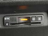 【ETC】高速道路の料金所をストレスなく通過!話題のスポットやサービスエリアに多い「スマートIC」利用時は必須のアイテムです。当店でセットアップを実施、ご納車当日からすぐにご利用いただけます!
