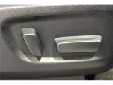 低価格で良質なお車を全社総台3,000在庫からお選びいただけます。営業時間 10:00〜19:00