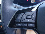 ステアリングスイッチ 手元でオーディオ操作やメーター内の車両設定を行えます!